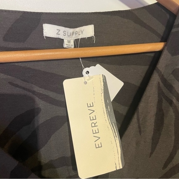 NEW Z Supply zebra print Top Clara Tropical Wrap Top Black Blouse Safari Evereve - Picture 6 of 11